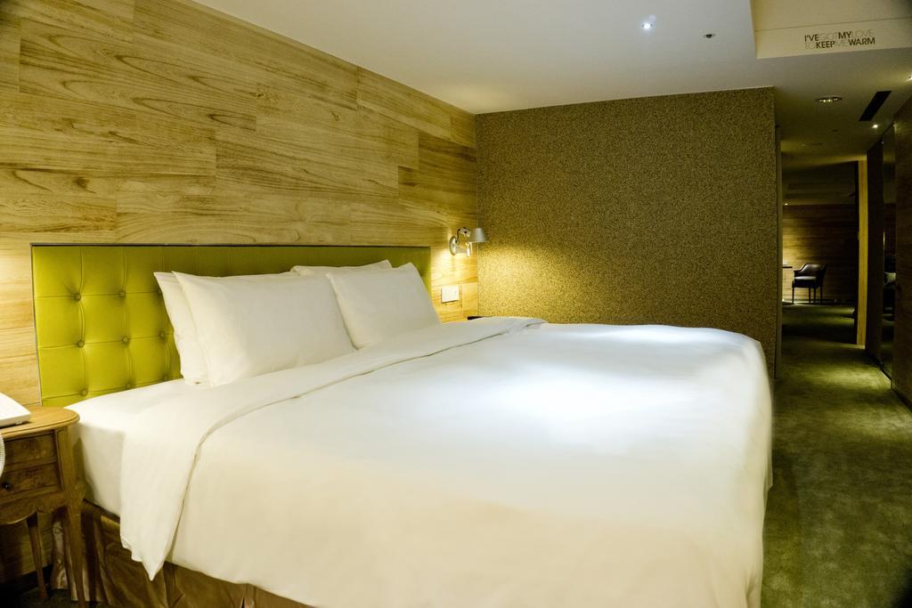 Inhouse Hotel Taichung Luaran gambar