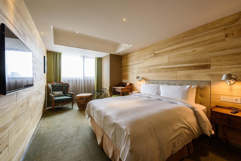 Inhouse Hotel Taichung Luaran gambar
