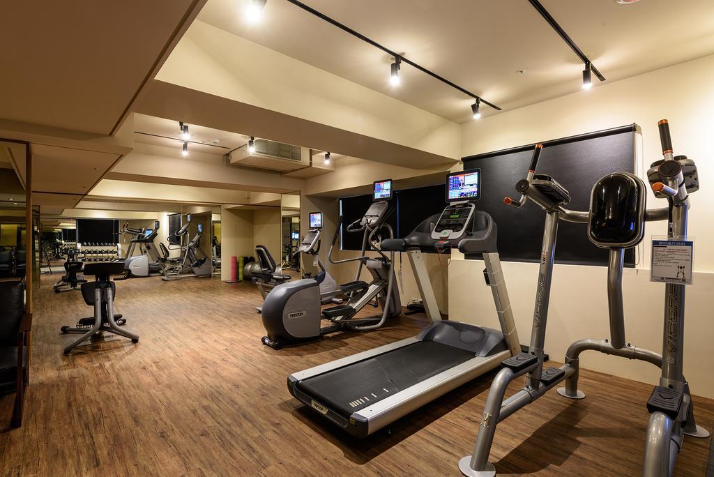 Inhouse Hotel Taichung Luaran gambar
